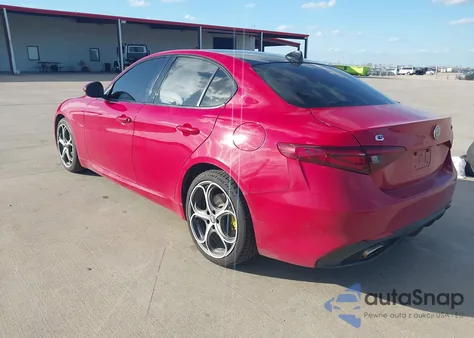 2019 Alfa Romeo Giulia Ti Sport Awd z USA, uszkodzony, nr VIN ZARFANBN0K7620800